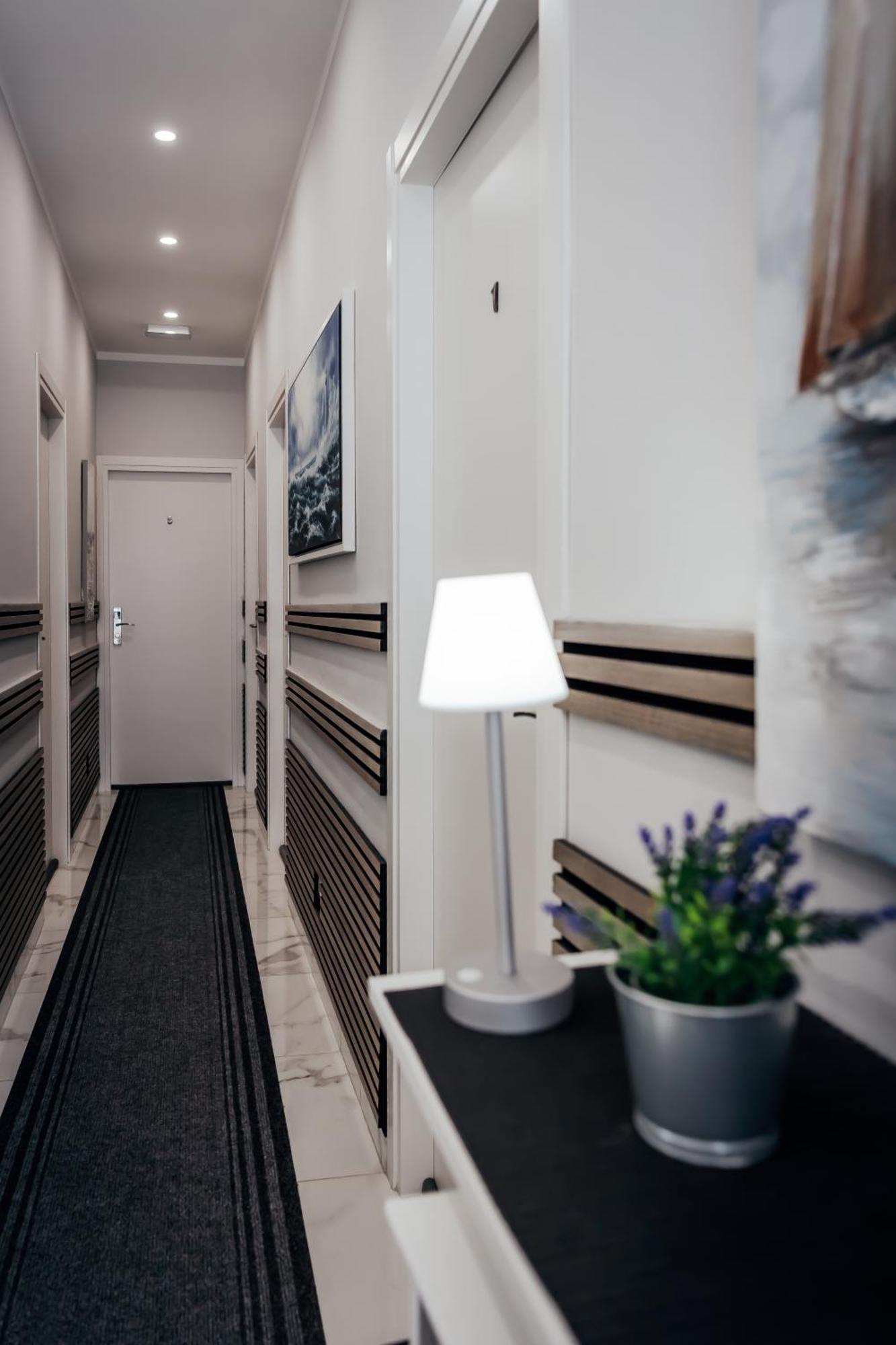 Capitani Guest House Fiumicino Extérieur photo